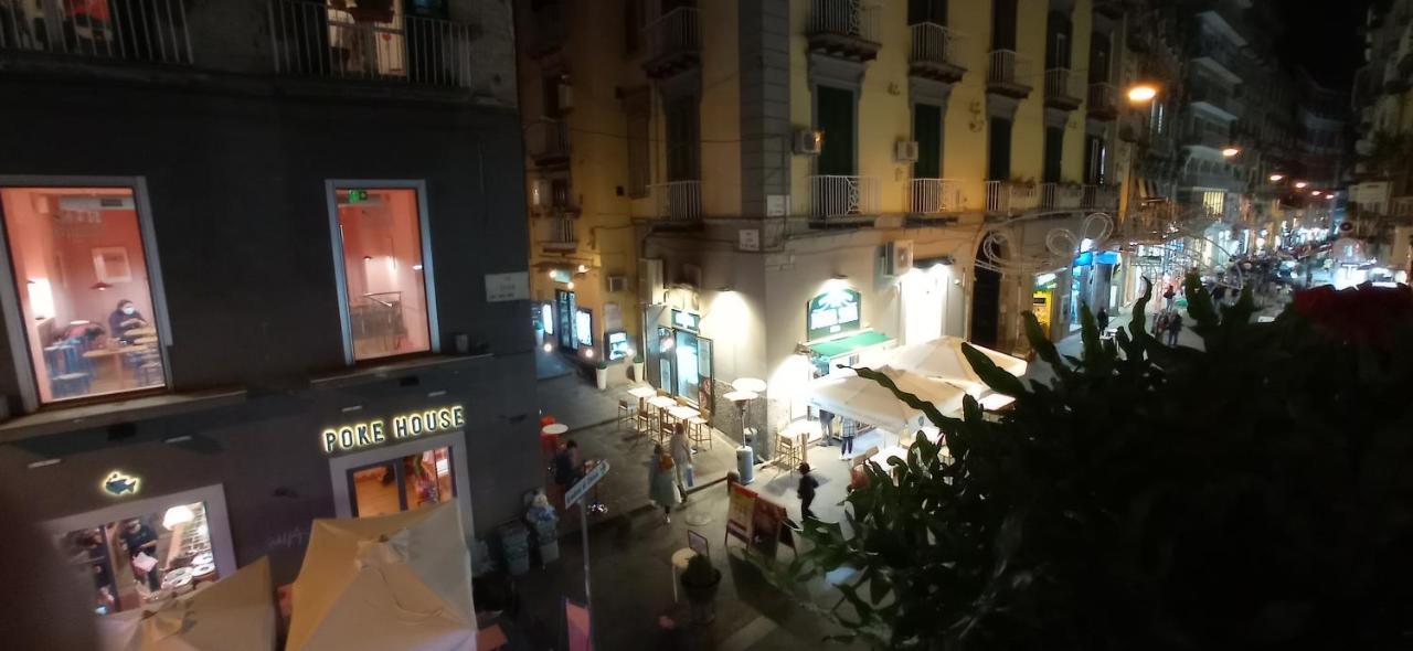La Residenza Napoli Short Let Monolocale Standard Via Chiaia 82 Napoli Lägenhet Exteriör bild